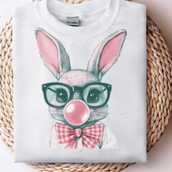 Easter Bunny NEW white crewneck sweatshirt - Picture 1 of 1
